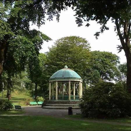 Апартаменты Koselig Nyoppusset I Sentrum Dobbelseng Хёугесунн